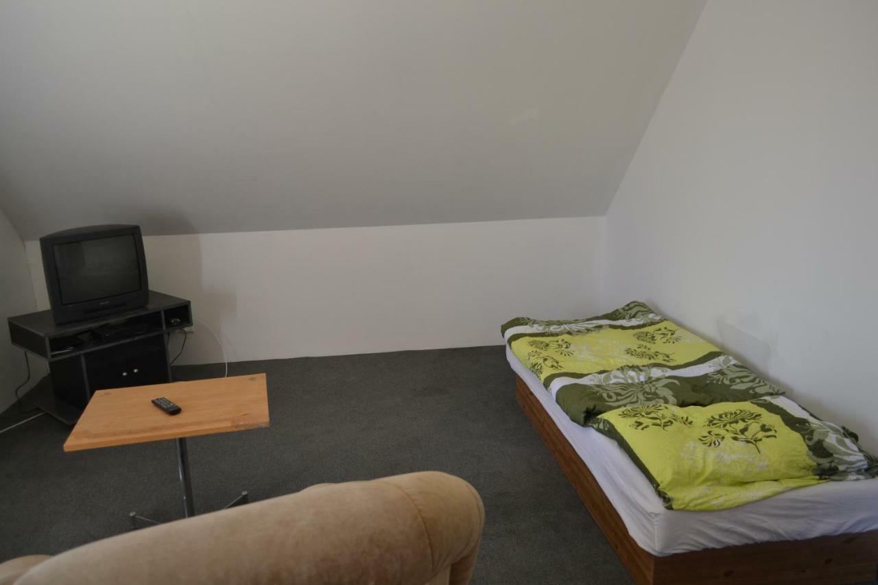 Apartmany ALEX s bazenom Kalonda Dış mekan fotoğraf